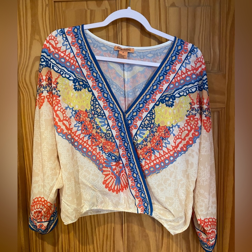 Flying Tomato women’s top